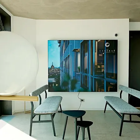 San Babila Tower With Panoramic Terrace Overlooking Duomo By Rentopolis Apartment *