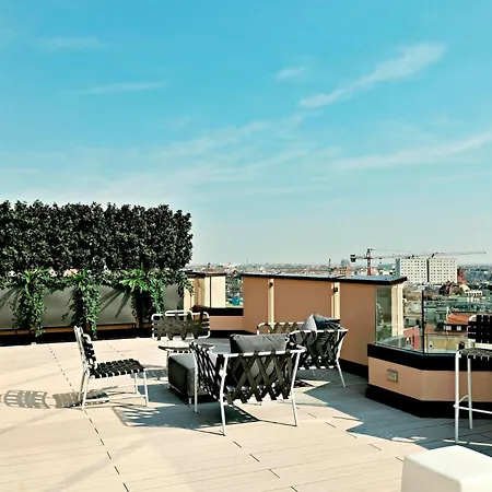 Апартаменты San Babila Tower With Panoramic Terrace Overlooking Duomo By Rentopolis *
